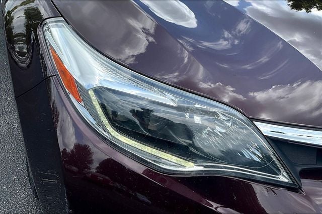 2018 Toyota Avalon Hybrid Limited
