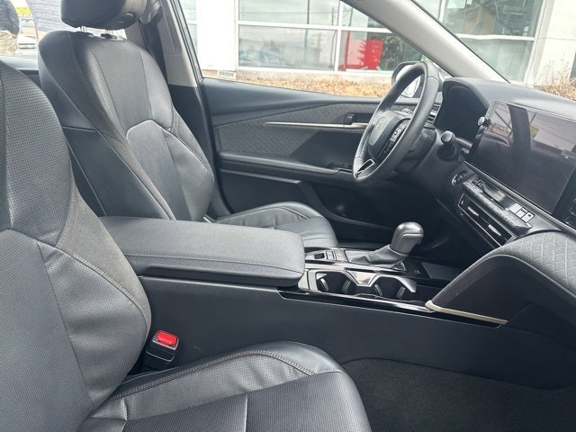 2025 Toyota Camry Base