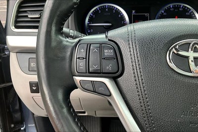 2019 Toyota Highlander Limited Platinum
