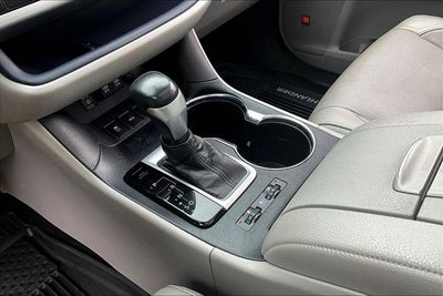 2019 Toyota Highlander Limited Platinum