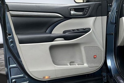 2019 Toyota Highlander Limited Platinum