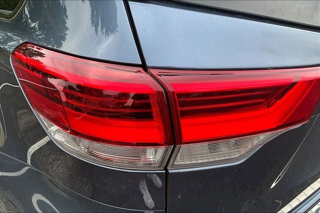 2019 Toyota Highlander Limited Platinum