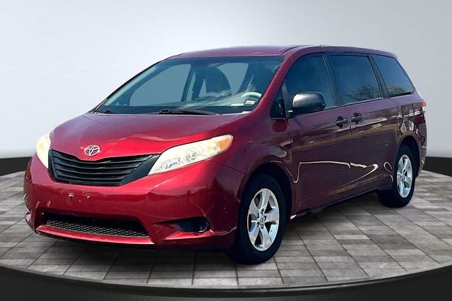 2012 Toyota Sienna LE 7 Passenger