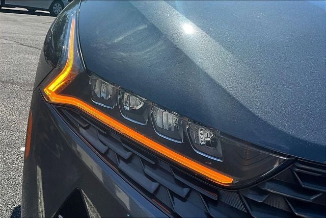 2022 Kia K5 LXS