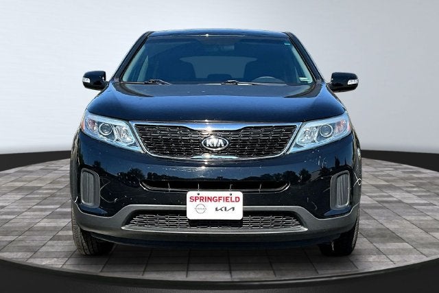 Used 2015 Kia Sorento LX with VIN 5XYKT3A62FG611686 for sale in Springfield, MO