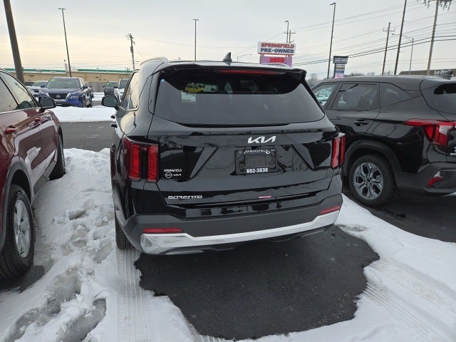 2025 Kia Sorento S