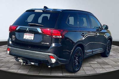 2018 Mitsubishi Outlander Base