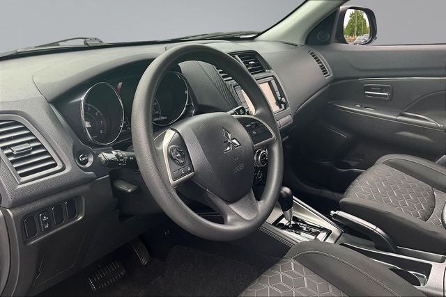 2024 Mitsubishi Outlander Sport Base