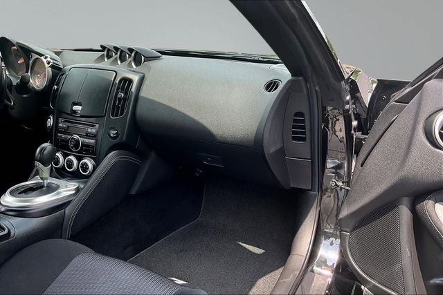 2012 Nissan 370Z Base