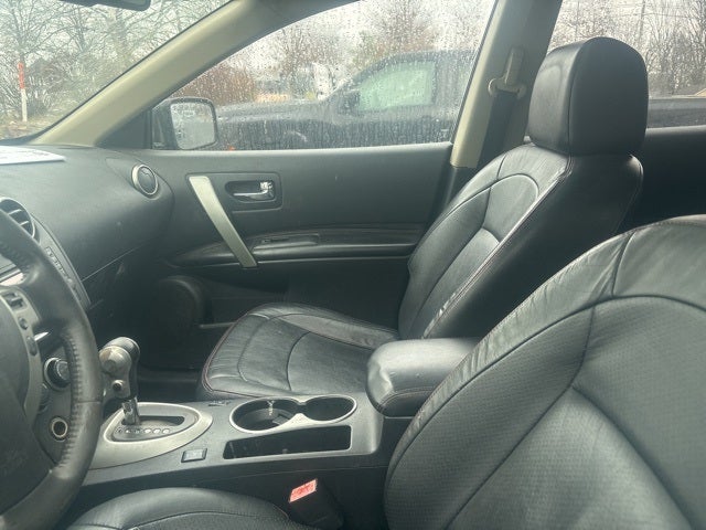 2011 Nissan Rogue SV