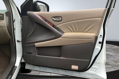 2010 Nissan Murano LE