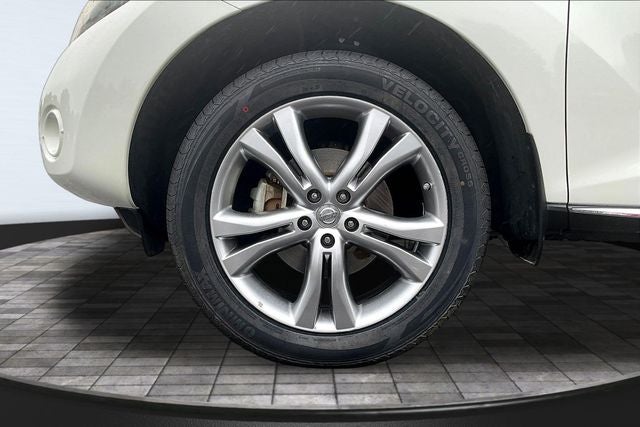 2010 Nissan Murano LE