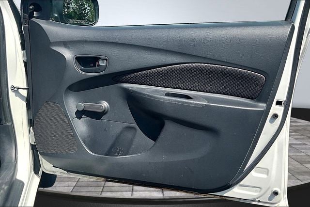2007 Toyota Yaris Base