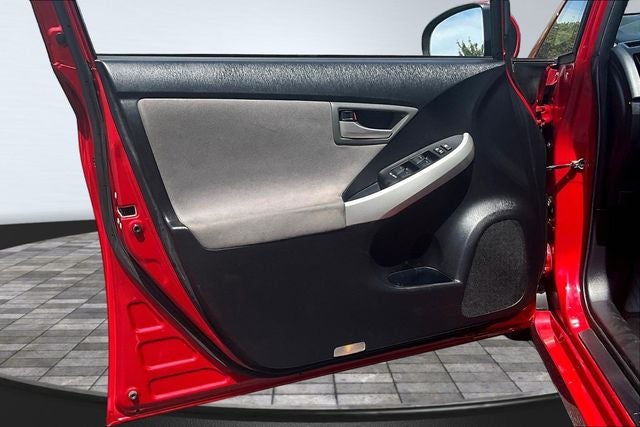 2014 Toyota Prius Two