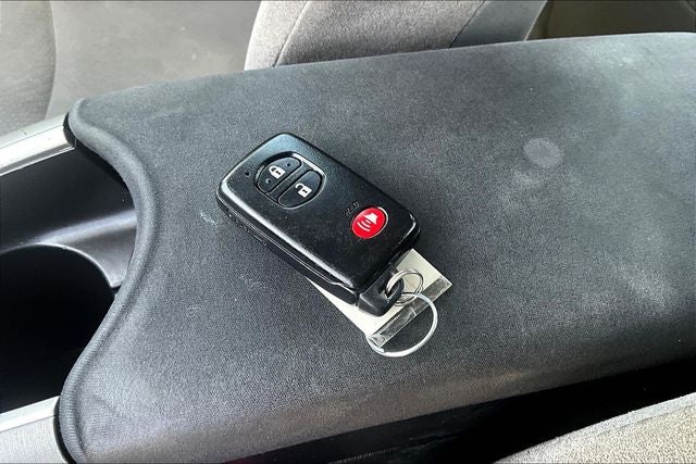 2014 Toyota Prius Two