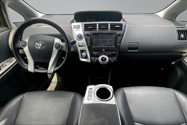 2014 Toyota Prius v Five