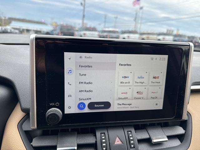 2025 Toyota RAV4 Hybrid XLE Premium