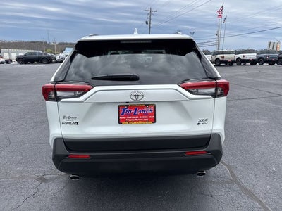 2025 Toyota RAV4 Hybrid XLE Premium