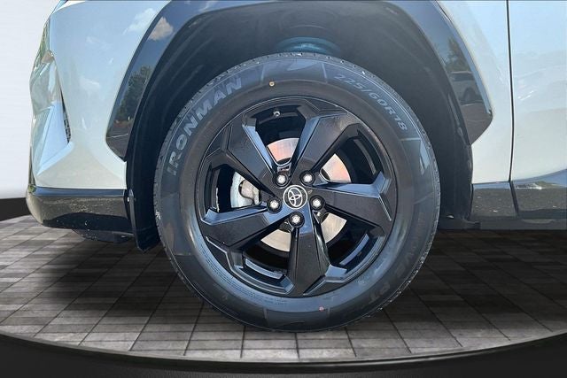 2019 Toyota RAV4 Hybrid XSE