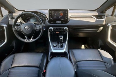 2019 Toyota RAV4 Hybrid XSE