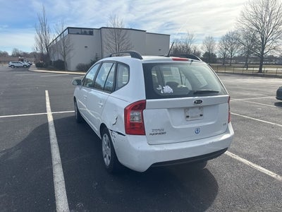 2009 Kia Rondo LX Base