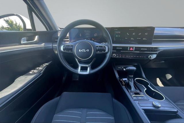 2026 Kia K5 LXS