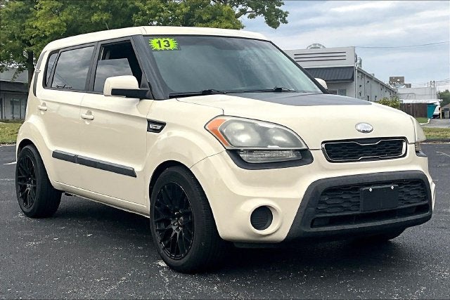 Used 2013 Kia Soul Base with VIN KNDJT2A57D7492265 for sale in Springfield, MO