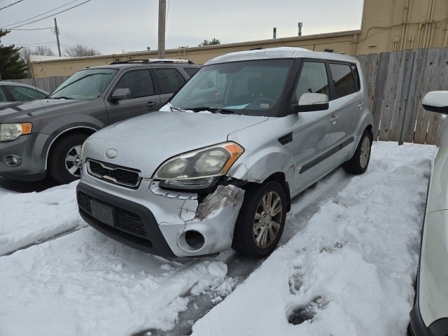 2013 Kia Soul +