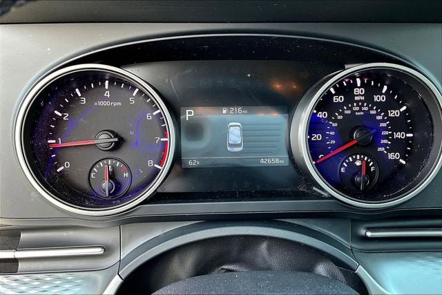 2024 Kia Carnival LX