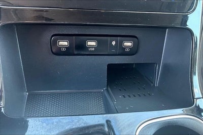 2022 Kia Carnival EX