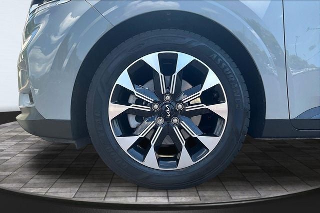 2022 Kia Carnival EX