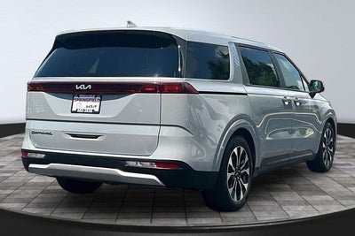 2022 Kia Carnival EX