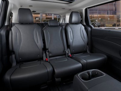2026 Kia Carnival Base