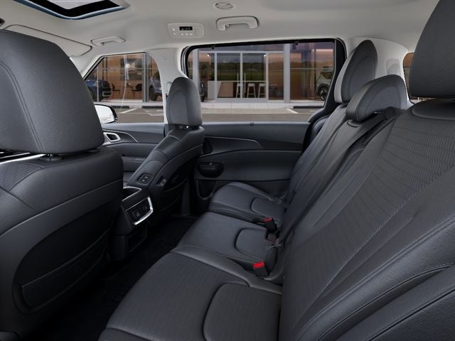 2026 Kia Carnival Base