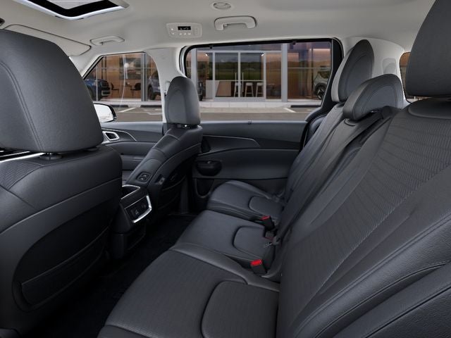 2026 Kia Carnival Base