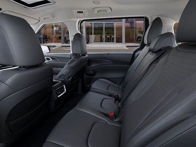 2026 Kia Carnival Hybrid Base