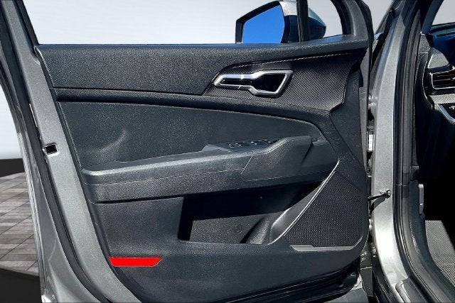 2025 Kia Sportage Hybrid LX