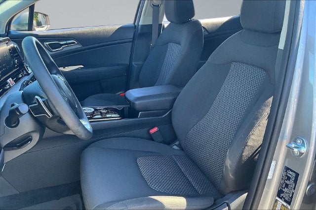 2025 Kia Sportage Hybrid LX