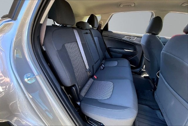 2025 Kia Sportage Hybrid LX