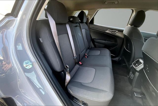 2026 Kia Sportage Hybrid S