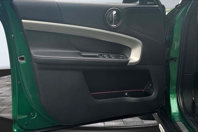 2023 MINI Cooper S Countryman Iconic